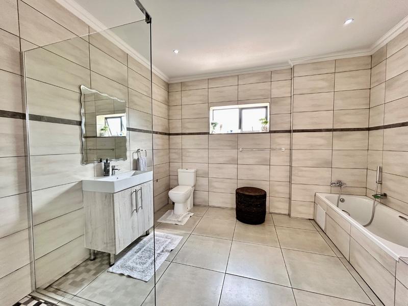3 Bedroom Property for Sale in Leloko Lifestyle Estate North West